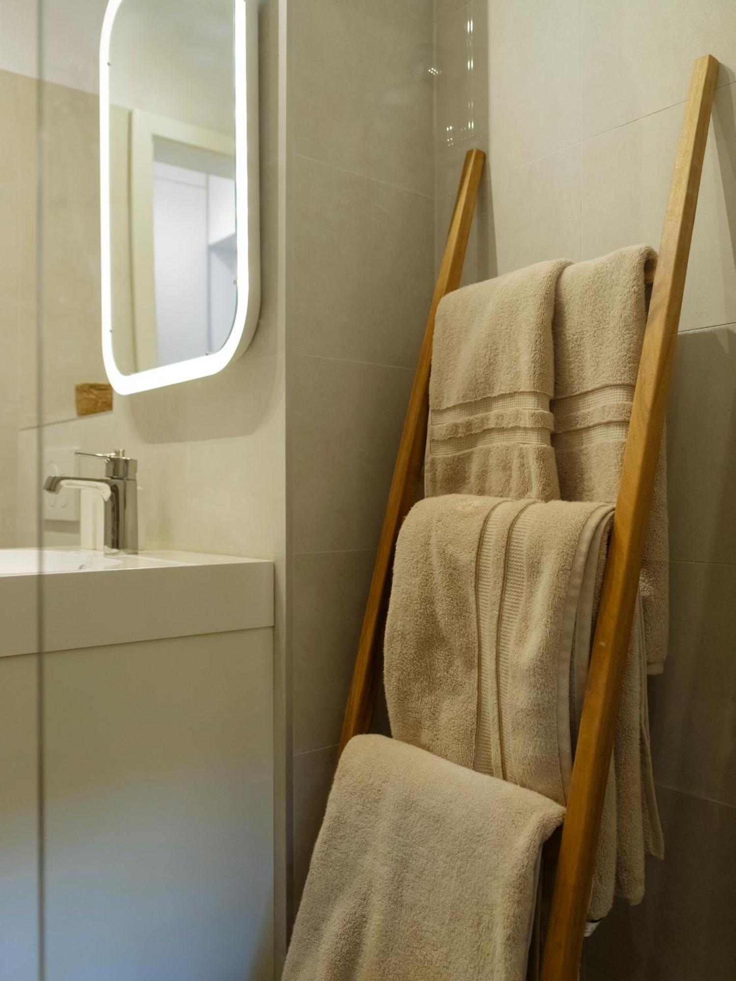 בראשוב Cozy Central Apartment Near The Forest מראה חיצוני תמונה